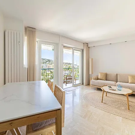 Modern - Ac- 1br- 4p - Apartman *