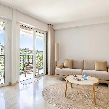 Modern - Ac- 1br- 4p - Apartman