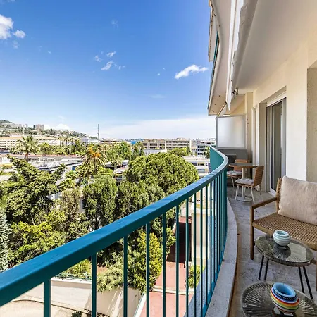 Modern - Ac- 1br- 4p - Apartman Cannes